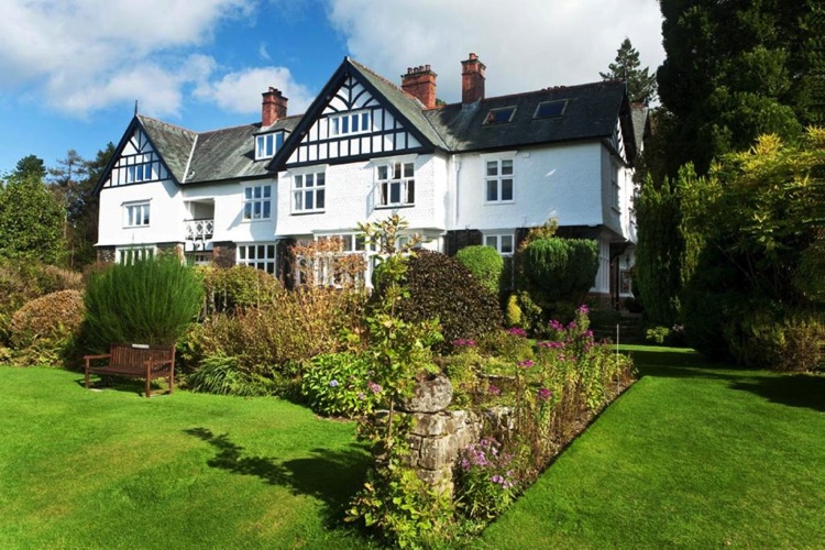 lindeth howe hotel