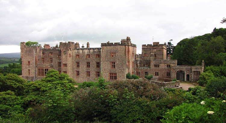 muncaster castle