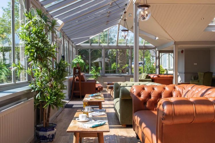 derwentwater hotel lounge