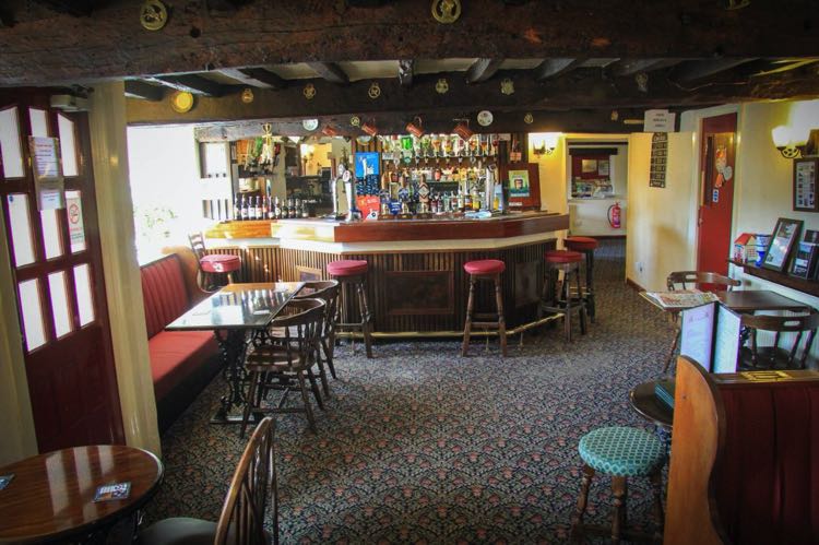 The Red Lion Inn (Lowick Bridge) pub
